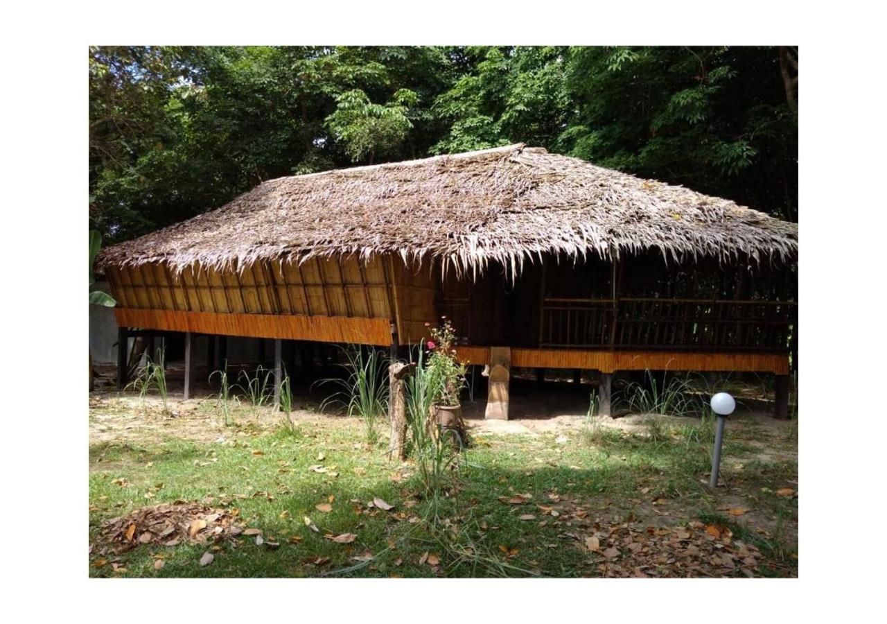 9 Huts On A Hill Hotel Kudat Exterior foto